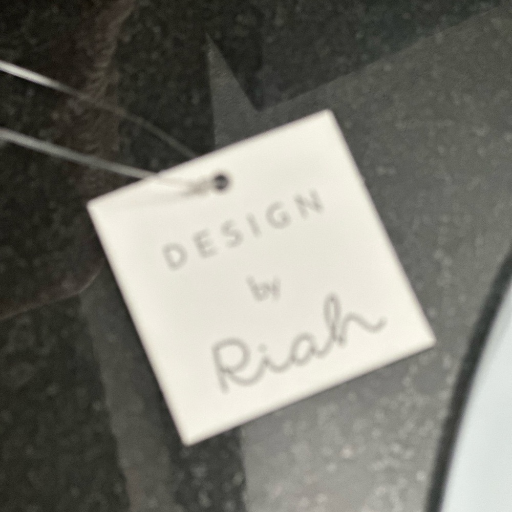 Riah Pineapple Makeup Toiletries Bag - Picture 4 of 7